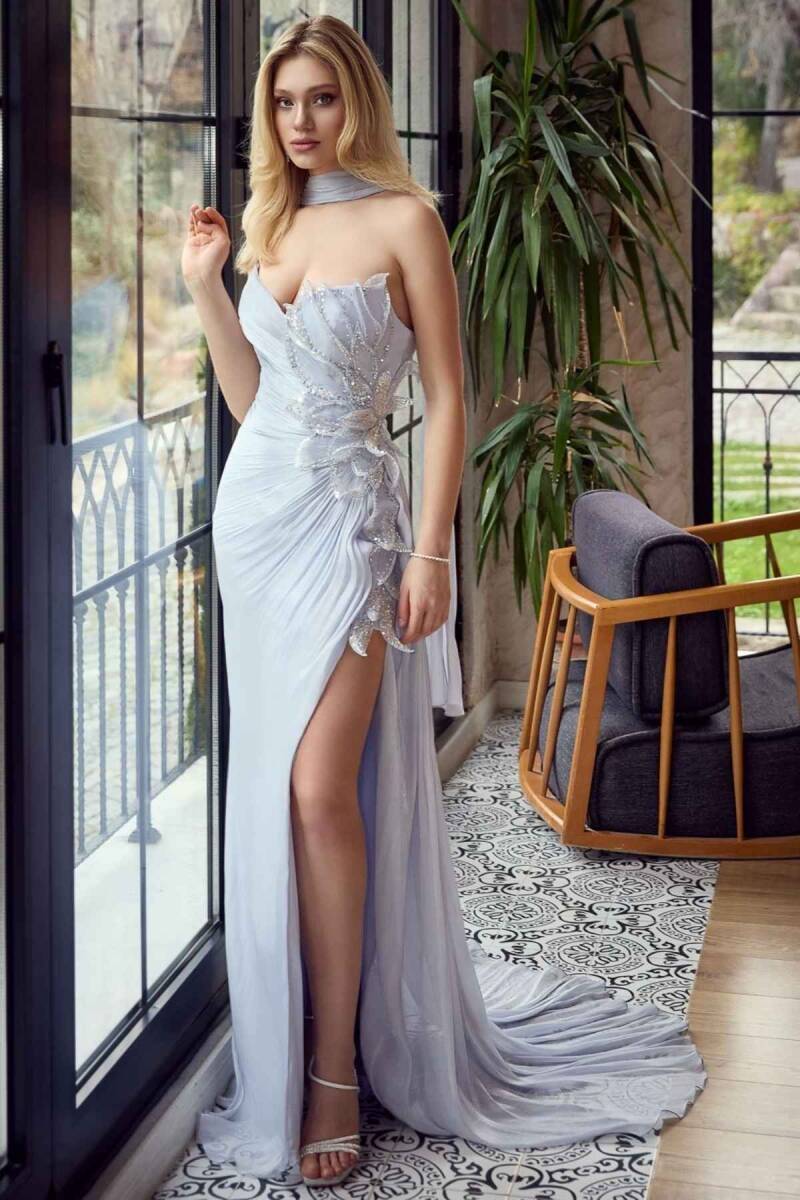 Bebe Mavisi Straplez Tek Yanı Güllü Drapeli Kare Yırtmaçlı Abiye Elbise 12 - 1