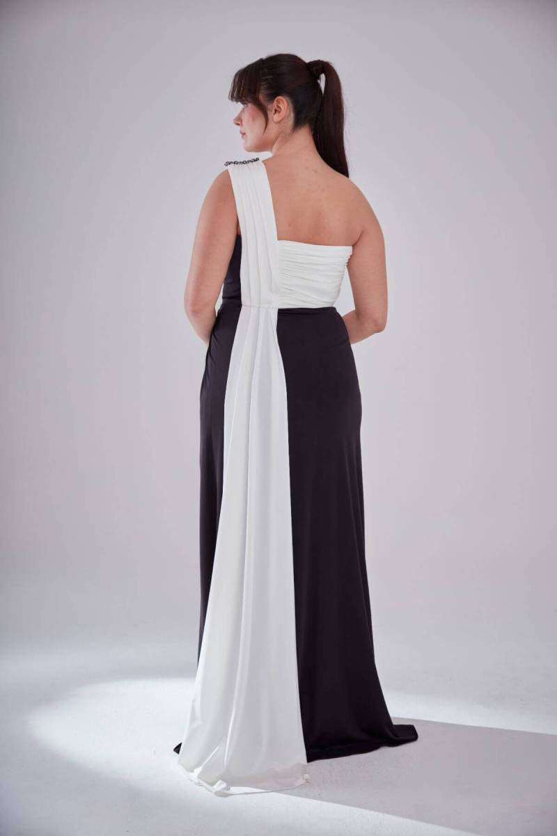 Black -and -Single Shoulder Drapey Slit Large Size Evening Dress 84 - 5