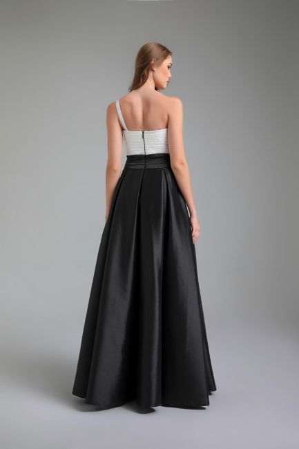 Black -and -Single Shoulder Window Slit Tafta Title Dress 85 - 5