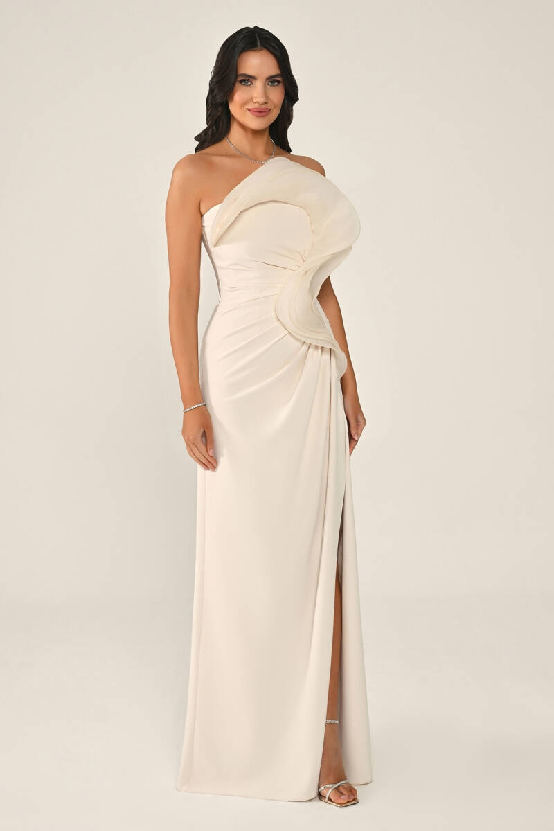 Ekru Straplez Asimetrik Fırfırlı Drapeli Yırtmaçlı Abiye Elbise 17 - 3