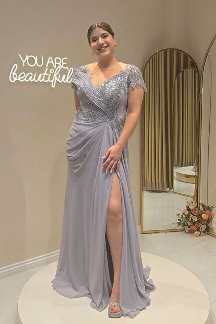 Gümüş Kayık Yaka Güpürlü Yırtmaçlı Şifon Büyük Beden Abiye 66 - ÖMÜR İNN