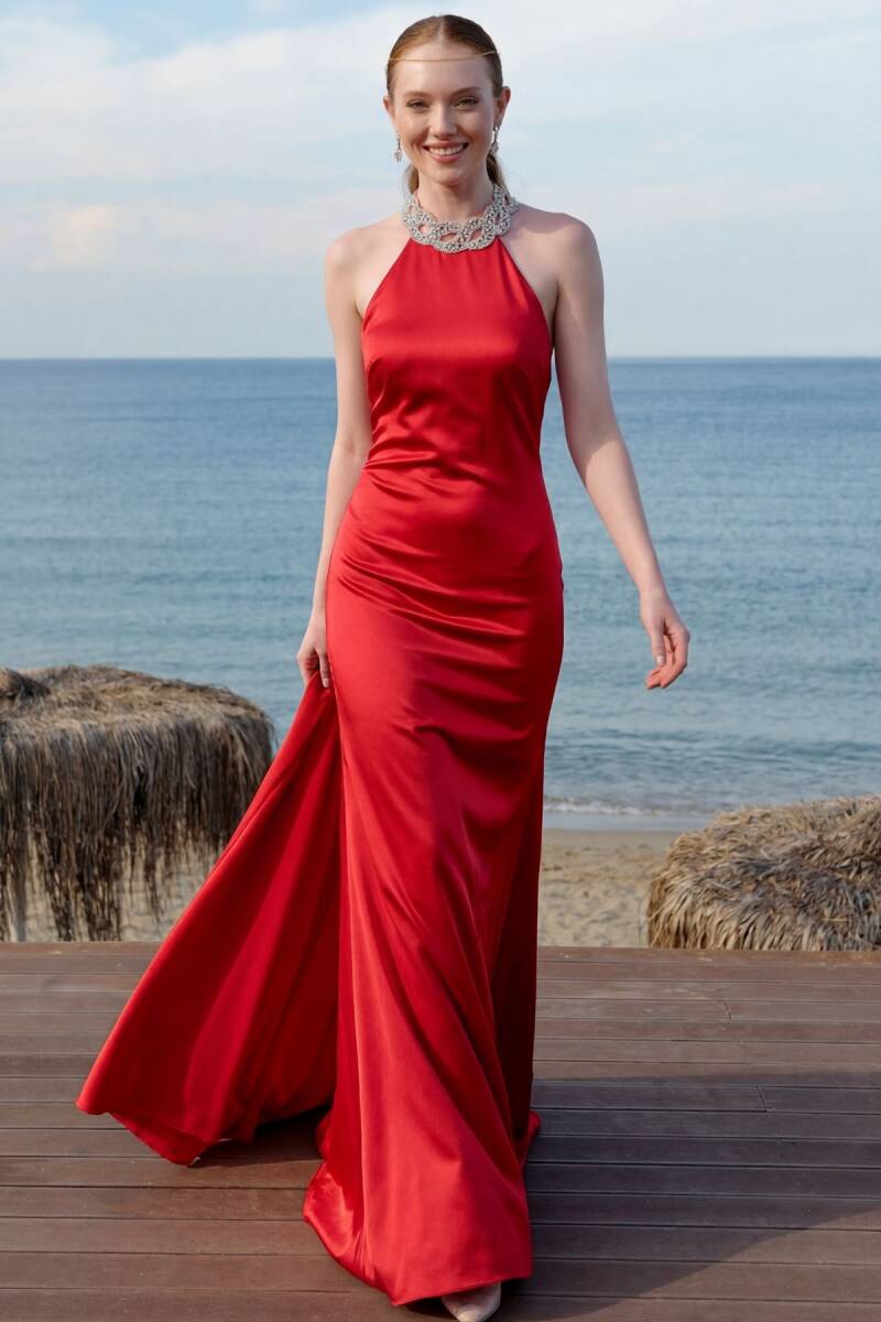 Kırmızı Stafanel Yaka Boynu Taşlı Sırt Dekolteli Saten Abiye Elbise 25 - 1
