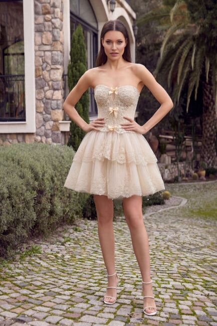 Şampanya Straplez Göğüs Kurdeleli Kat Kat Dantelli Mini Abiye Elbise 17 - ÖMÜR İNN