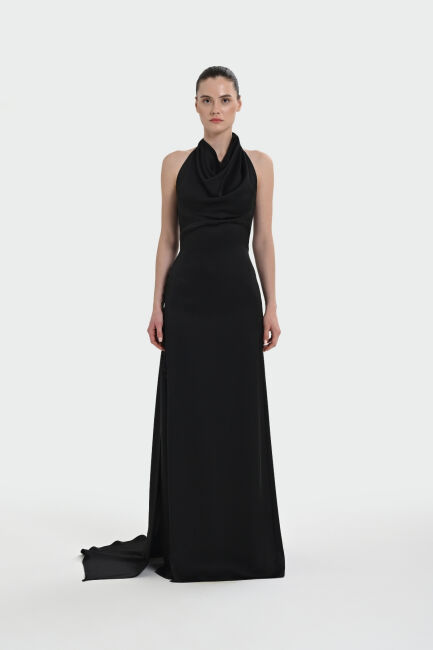 Siyah Degaje Yaka Yan Kuyruklu Düğmeli Yırtmaçlı Abiye Elbise 64 