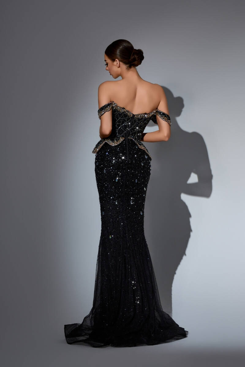 Siyah Düşük Kollu Gepiyerli İşlemeli İthal Abiye Elbise 28 - 3