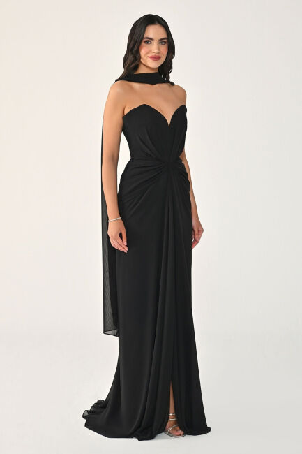 Siyah Kalp Yaka Drapeli Yırtmaçlı Şifon Abiye Elbise 07 - 2