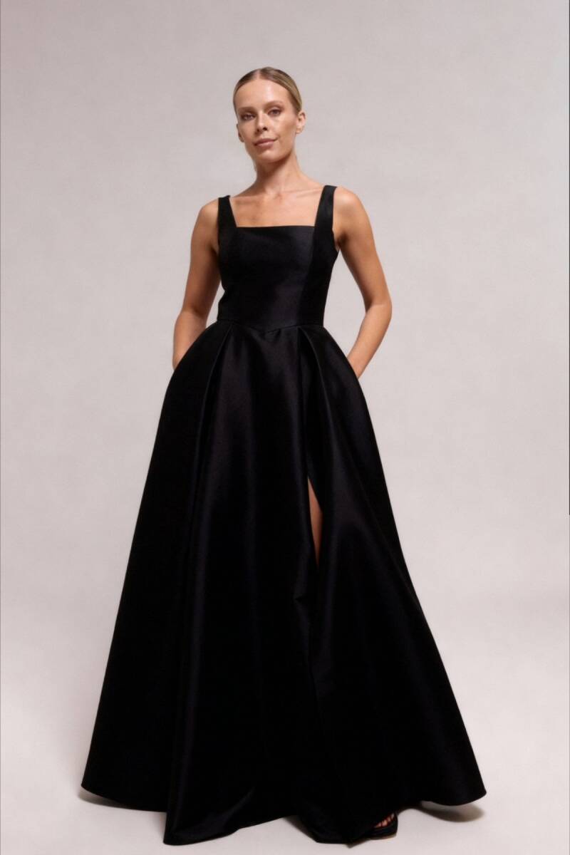 Siyah Kare Yaka Kalın Askılı Cepli Yırtmaçlı Tafta Abiye Elbise 91 - 1