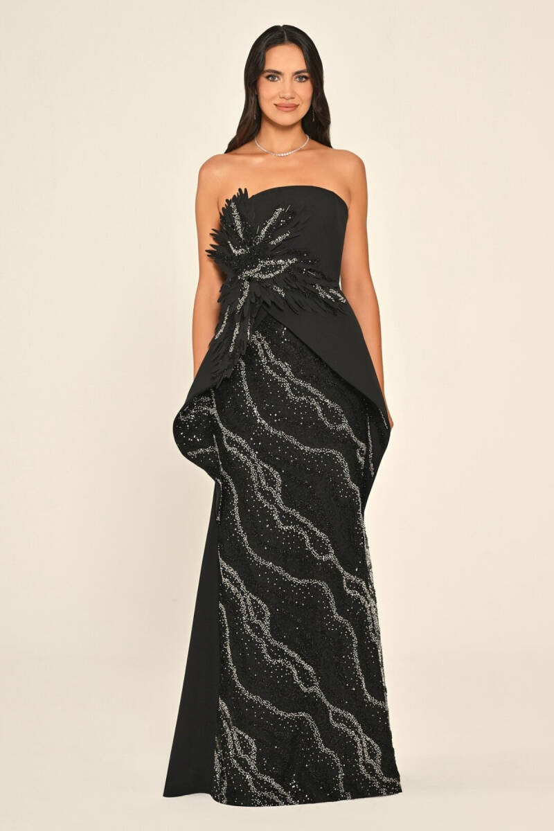 SiyahGümüş Straplez Çiçek Aksesuarlı Payetli Asimetrik Büyük Beden Abiye 82 - 1